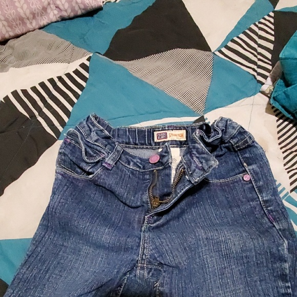 Jean's - Picture 2 of 3